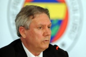 "Vardır ya her mahallenin bir delisi"