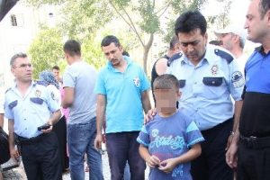Oyun oynarken polisin otomobilini yaktı