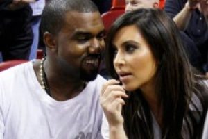 Kardashian bebeğin fotoğrafı i&ccedil;in 2 milyon dolar istedi