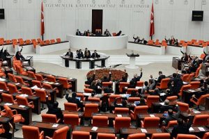 Cemil &Ccedil;i&ccedil;ek yeniden TBMM başkanı