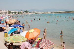 T&uuml;rkiye'ye turist yağdı