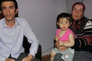 Parasızlık nedeniyle &ouml;l&uuml;m&uuml; bekliyor