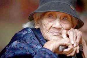 Yaşlıları ziyaret etmeyene ceza