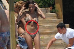 &Ouml;zge Ulusoy'un v&uuml;cudundaki inanılmaz detay