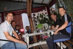 Babasının diktiği ağacı kesemeyince...