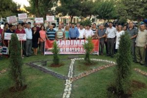 Madımak'a 4 fidanlı anma