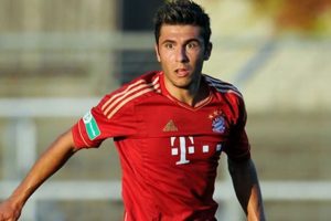 C&uuml;neyt K&ouml;z Kayserispor'da
