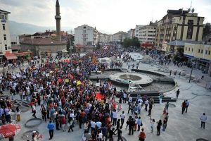 Bolu'da Gezi Parkı eylemcilerine "izinsiz afiş" cezası