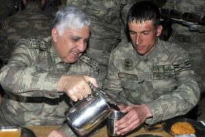 Orgeneral &Ouml;zel'in ilanı PKK'yı yanılttı