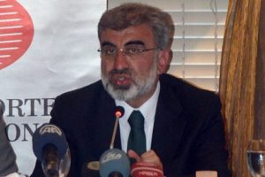 'Mısır'da yaşananlar ambalajsız halde sunuldu'