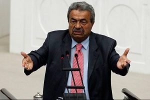 CHP'li Gen&ccedil;'e Genel Kurul'dan &ccedil;ıkarma cezası