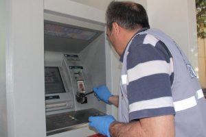Bursa'da d&uuml;zenekli ATM tuzağı
