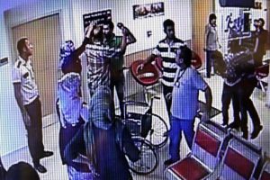 Doktoru darp eden 4 kişi adliyeye sevk edildi