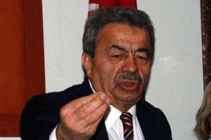 İhtilal yapanlara beddua etti