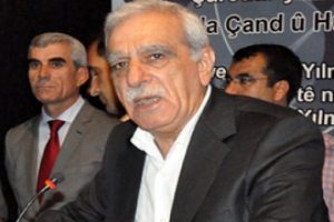 Ahmet T&uuml;rk hakkındaki o dava d&uuml;şt&uuml;