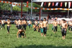 652. Tarihi Kırkpınar Yağlı G&uuml;reşleri başladı