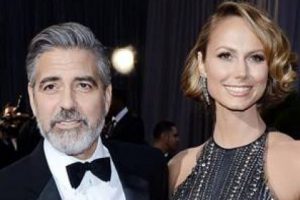 George Clooney yeniden bekar