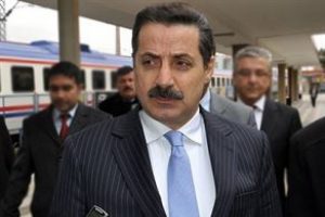 Bakan m&uuml;jdeyi verdi