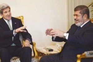 ABD darbeyi bildirdi Mursi sinirden g&uuml;ld&uuml;
