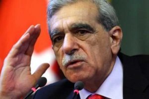 Kılı&ccedil;daroğlu'ndan Ahmet T&uuml;rk'e başsağlığı mesajı