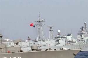Karadeniz'de NATO tatbikatı