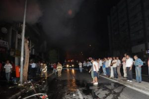 İzmir'de dehşet gecesi
