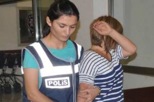 Eve fuhuş baskını