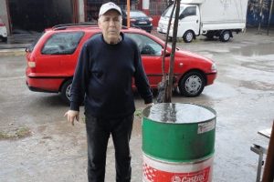 Emekli memur 'enerji makinesi' tasarladı