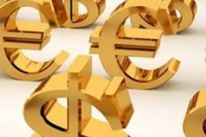 Dolar zirveden d&uuml;şt&uuml;