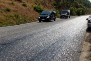 Aşırı sıcak asfalt eritti