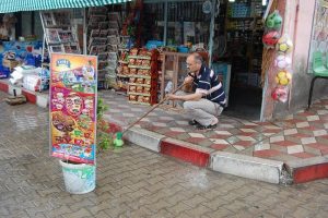 Bursa'da yaz ortasında sağanak yağış