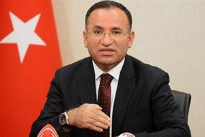 Tutuklama mahkemelerin takdirinde