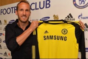 40 yaşındaki kaleci Chelsea'de!