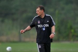 Bilic'ten taraftara mesaj