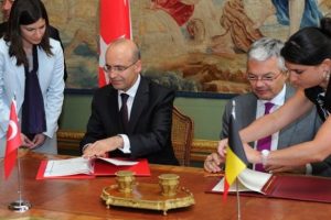 Bel&ccedil;ika ile &ccedil;ifte vergilendirmeyi &ouml;nleme anlaşması