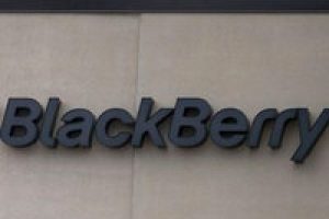BlackBerry satışa direniyor
