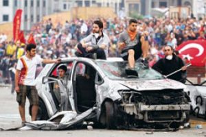 Gezi Parkı i&ccedil;in canlı bomba tehdidi