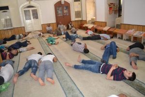 Namaz sonrası camiler otele d&ouml;nd&uuml;