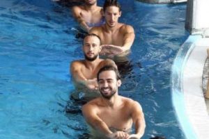 Beşiktaş havuzda oyun oynadı