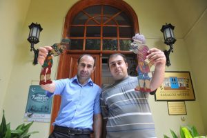 700 yıldır beyaz perdede yaşayan  efsane:  Karag&ouml;z Hacivat