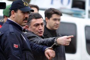 Ayhan &Ccedil;arkın'ın tutukluluğu devam edecek
