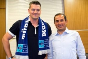 Hırvatların eski hocası Telekom'da!