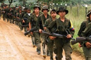 Kolombiya'da FARC'a siyaset yolu