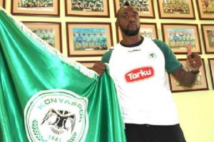 Torku Konyaspor'a Fransız kaleci