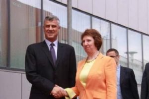 Catherine Ashton'dan Kosova'ya ziyaret