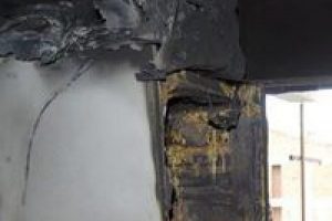 Buzdolabı bomba gibi patladı