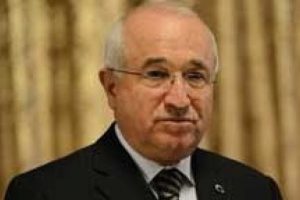 &Ccedil;i&ccedil;ek'ten kadın gazetecilere Zeyid Aslan telefonu