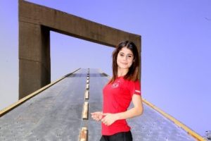 Gamze Olimpiyata y&uuml;r&uuml;yor...
