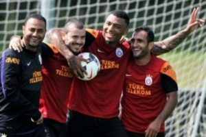 G.Saray'da bol kahkahalı idman