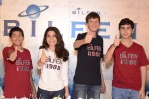 Dersi derste dinleyerek birinci oldular